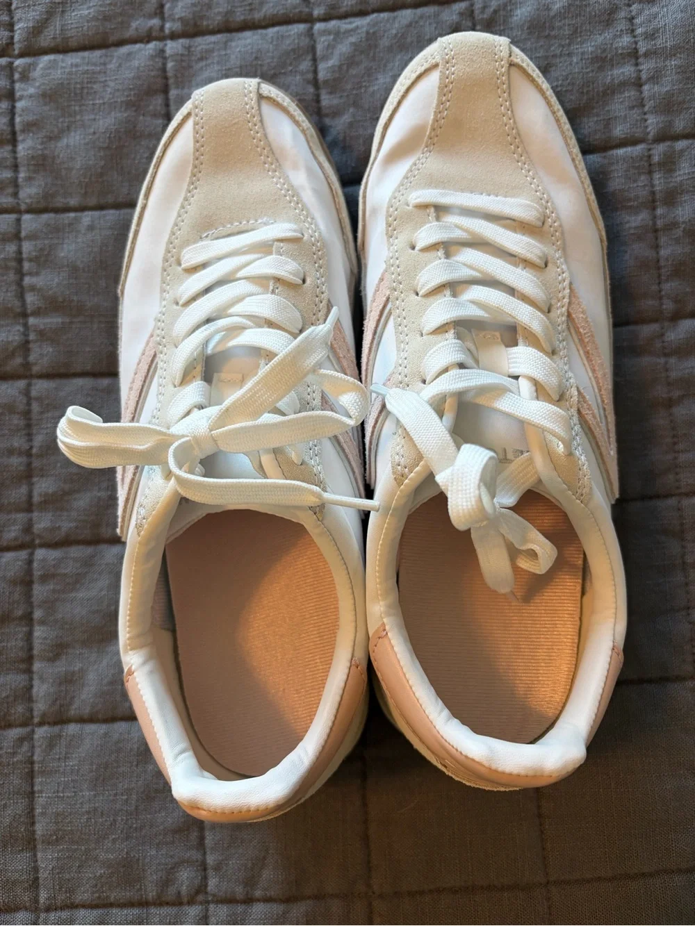 White Tretorn Sneakers with Pale Pink / Beige Accents Size 9